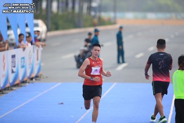 BINH DUONG NEW CITY HALF MARATHON 2024 - Ảnh #1738532