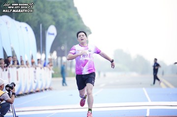 BINH DUONG NEW CITY HALF MARATHON 2024 - Ảnh #1771681