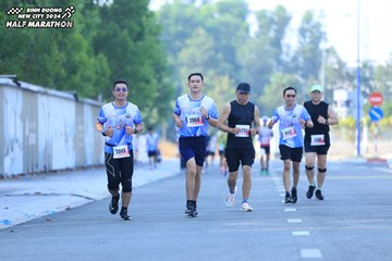 BINH DUONG NEW CITY HALF MARATHON 2024 - Ảnh #1768206