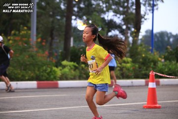 BINH DUONG NEW CITY HALF MARATHON 2024 - Ảnh #1728039