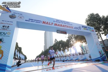BINH DUONG NEW CITY HALF MARATHON 2024 - Ảnh #1820103