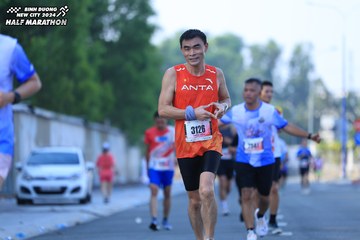 BINH DUONG NEW CITY HALF MARATHON 2024 - Ảnh #1765923