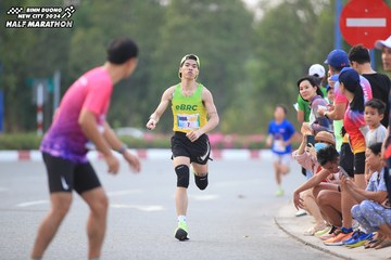 BINH DUONG NEW CITY HALF MARATHON 2024 - Ảnh #1736807