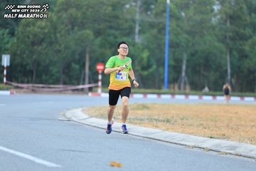 BINH DUONG NEW CITY HALF MARATHON 2024 - Ảnh #1735516