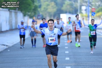 BINH DUONG NEW CITY HALF MARATHON 2024 - Ảnh #1770385