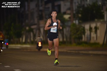 BINH DUONG NEW CITY HALF MARATHON 2024 - Ảnh #1755578