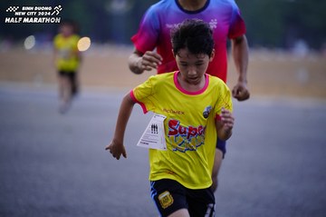 BINH DUONG NEW CITY HALF MARATHON 2024 - Ảnh #1725144