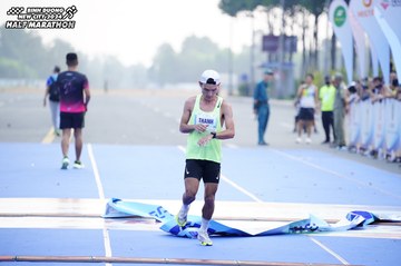 BINH DUONG NEW CITY HALF MARATHON 2024 - Ảnh #1771526