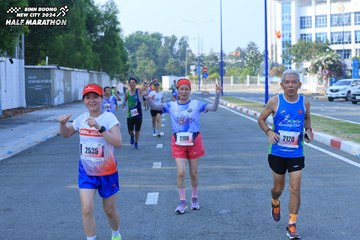 BINH DUONG NEW CITY HALF MARATHON 2024 - Ảnh #1769102
