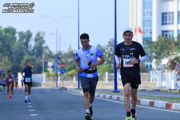 BINH DUONG NEW CITY HALF MARATHON 2024 - Ảnh #1766205