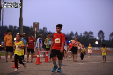 BINH DUONG NEW CITY HALF MARATHON 2024 - Ảnh #1728397