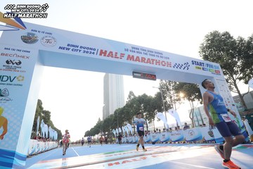 BINH DUONG NEW CITY HALF MARATHON 2024 - Ảnh #1821103