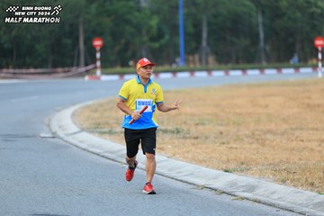 BINH DUONG NEW CITY HALF MARATHON 2024 - Ảnh #1735344