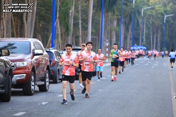 BINH DUONG NEW CITY HALF MARATHON 2024 - Ảnh #1756292