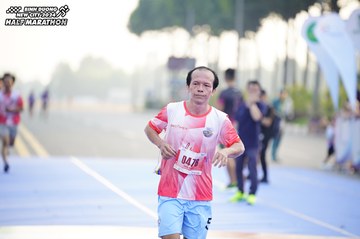 BINH DUONG NEW CITY HALF MARATHON 2024 - Ảnh #1758703