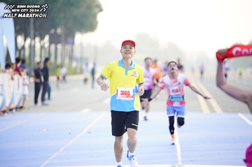 BINH DUONG NEW CITY HALF MARATHON 2024 - Ảnh #1757405