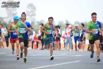 BINH DUONG NEW CITY HALF MARATHON 2024 - Ảnh #1737049