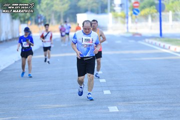BINH DUONG NEW CITY HALF MARATHON 2024 - Ảnh #1771477