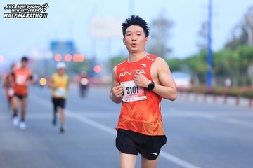 BINH DUONG NEW CITY HALF MARATHON 2024 - Ảnh #1766654