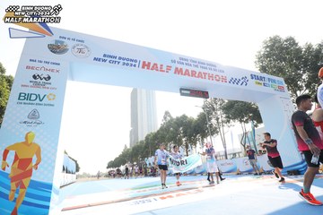 BINH DUONG NEW CITY HALF MARATHON 2024 - Ảnh #1818972