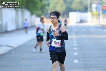 BINH DUONG NEW CITY HALF MARATHON 2024 - Ảnh #1771581