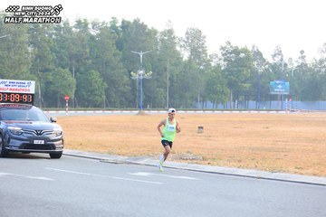 BINH DUONG NEW CITY HALF MARATHON 2024 - Ảnh #1739475