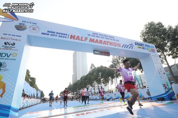BINH DUONG NEW CITY HALF MARATHON 2024 - Ảnh #1821416