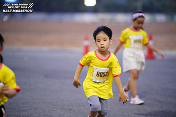BINH DUONG NEW CITY HALF MARATHON 2024 - Ảnh #1725780