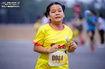 BINH DUONG NEW CITY HALF MARATHON 2024 - Ảnh #1725341