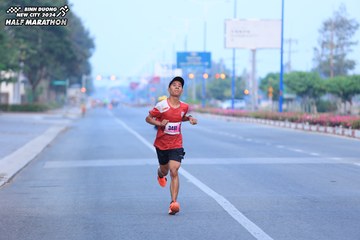 BINH DUONG NEW CITY HALF MARATHON 2024 - Ảnh #1765466