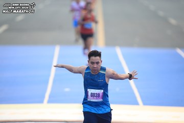 BINH DUONG NEW CITY HALF MARATHON 2024 - Ảnh #1740858