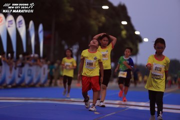BINH DUONG NEW CITY HALF MARATHON 2024 - Ảnh #1729216