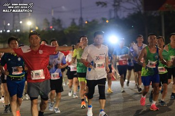 BINH DUONG NEW CITY HALF MARATHON 2024 - Ảnh #1741267