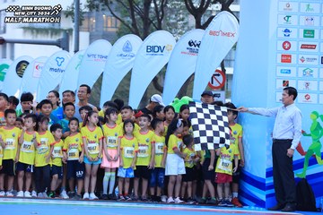 BINH DUONG NEW CITY HALF MARATHON 2024 - Ảnh #1729059