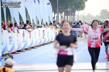 BINH DUONG NEW CITY HALF MARATHON 2024 - Ảnh #1764144