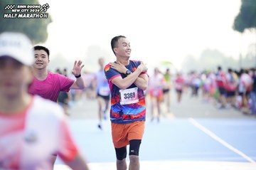 BINH DUONG NEW CITY HALF MARATHON 2024 - Ảnh #1759455