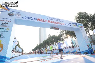 BINH DUONG NEW CITY HALF MARATHON 2024 - Ảnh #1820965