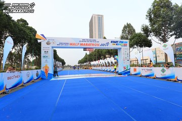 BINH DUONG NEW CITY HALF MARATHON 2024 - Ảnh #1736082