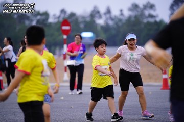BINH DUONG NEW CITY HALF MARATHON 2024 - Ảnh #1725564