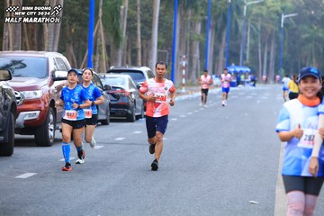 BINH DUONG NEW CITY HALF MARATHON 2024 - Ảnh #1756076