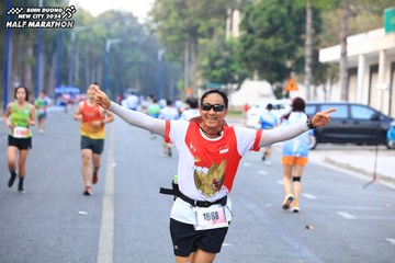 BINH DUONG NEW CITY HALF MARATHON 2024 - Ảnh #1755978