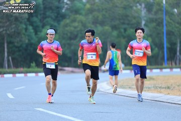 BINH DUONG NEW CITY HALF MARATHON 2024 - Ảnh #1736132