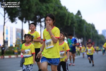 BINH DUONG NEW CITY HALF MARATHON 2024 - Ảnh #1727776