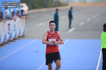 BINH DUONG NEW CITY HALF MARATHON 2024 - Ảnh #1738538