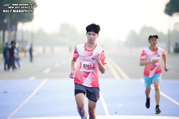 BINH DUONG NEW CITY HALF MARATHON 2024 - Ảnh #1756800
