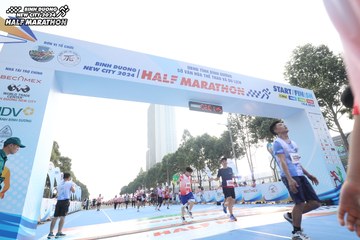 BINH DUONG NEW CITY HALF MARATHON 2024 - Ảnh #1821961
