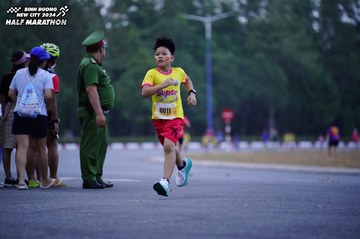 BINH DUONG NEW CITY HALF MARATHON 2024 - Ảnh #1725013