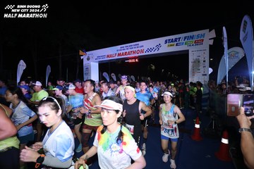 BINH DUONG NEW CITY HALF MARATHON 2024 - Ảnh #1737800