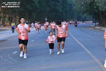 BINH DUONG NEW CITY HALF MARATHON 2024 - Ảnh #1772477