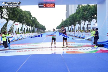 BINH DUONG NEW CITY HALF MARATHON 2024 - Ảnh #1770718